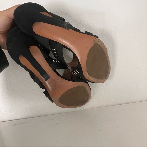 Black Alaia Paris Heels - Picture 8 of 14